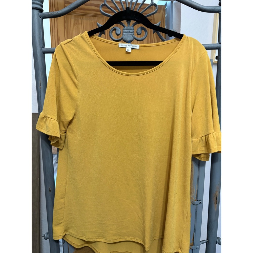 Green Envelope Los Angeles Mustard Yellow Ruffle Sleeve Blouse Top Large